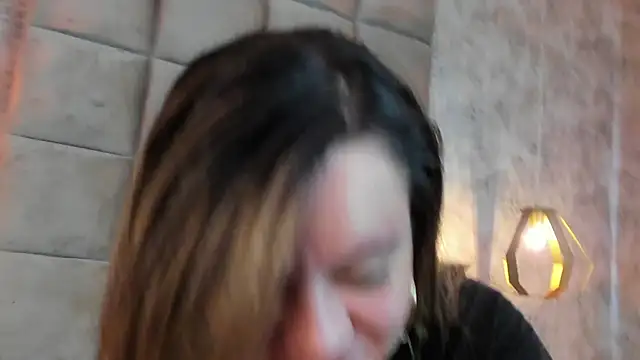 Snapshot of Sky_Junne chatting on 01.08.26 Sky Junne online show from 01.08.26