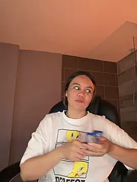 Snapshot of Sky_Junne chatting on 03.09.26 Sky Junne online show from 03.09.26