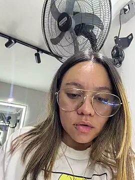 Snapshot of Sky_Junne chatting on 04.13.26 Sky Junne online show from 04.13.26