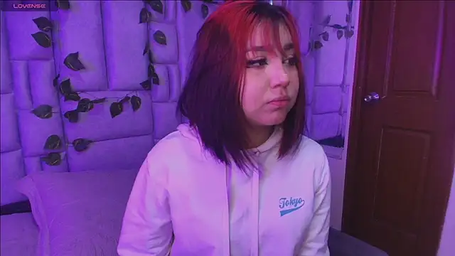 sophiievv online show from 09.18.25