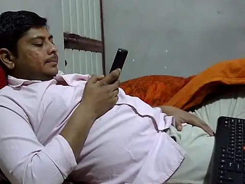Snapshot of Ajmersingh335512 chatting on 02.12.26 Ajmersingh335512 online show from 02.12.26