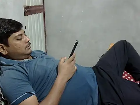 Snapshot of Ajmersingh335512 chatting on 04.10.26 Ajmersingh335512 online show from 04.10.26