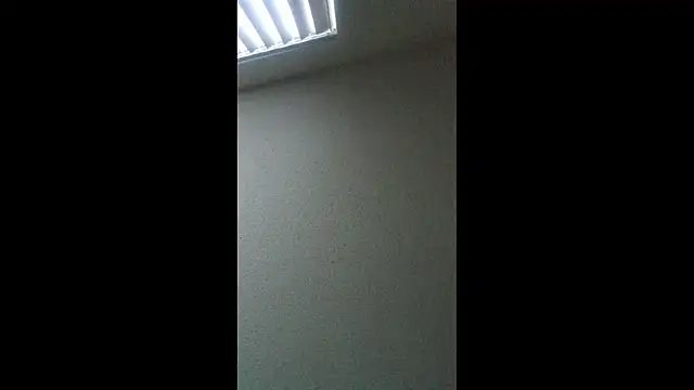 sthuart22 online show from 10.08.25