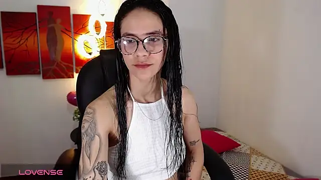 Ashley olivares online show from 09.27.25