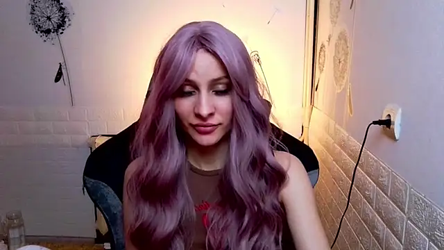 Snapshot of girlfriend_night17 chatting on 02.18.26 girlfriend night17 online show from 02.18.26