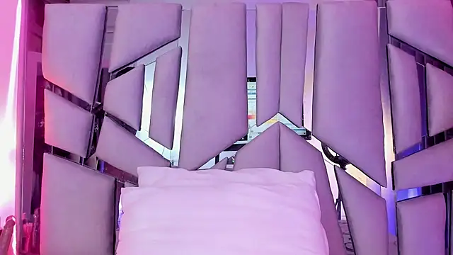  valeria saenz  online show from 11.29.25