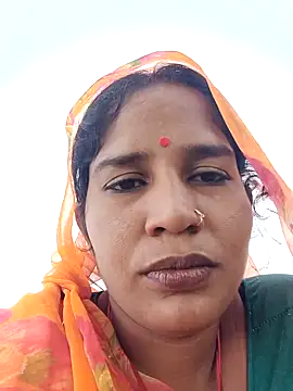 Snapshot of Hot_Seema83 chatting on 10.10.25 Hot Seema83 online show from 10.10.25