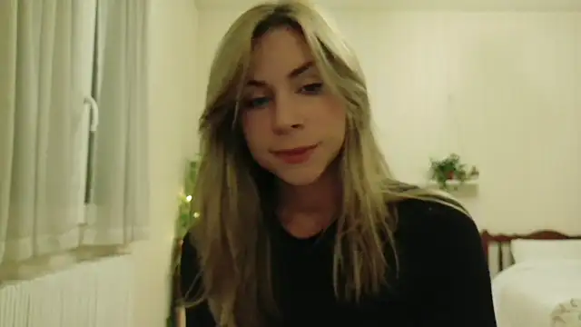 wonderalice31 online show from 09.26.25