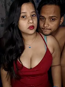 Snapshot of priyaverma00 chatting on 05.31.26 priyaverma00 online show from 05.31.26