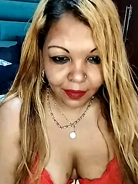 Snapshot of hemilynthomas2467 chatting on 10.10.25 hemilynthomas2467 online show from 10.10.25