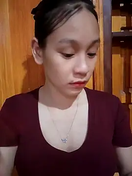 Snapshot of ChiecumBae chatting on 10.05.25 ChiecumBae online show from 10.05.25