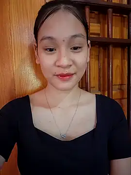 Snapshot of ChiecumBae chatting on 10.09.25 ChiecumBae online show from 10.09.25