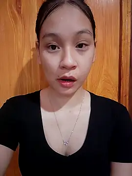 Snapshot of ChiecumBae chatting on 10.22.25 ChiecumBae online show from 10.22.25