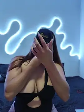 GabyMontenegro online show from 03.25.26