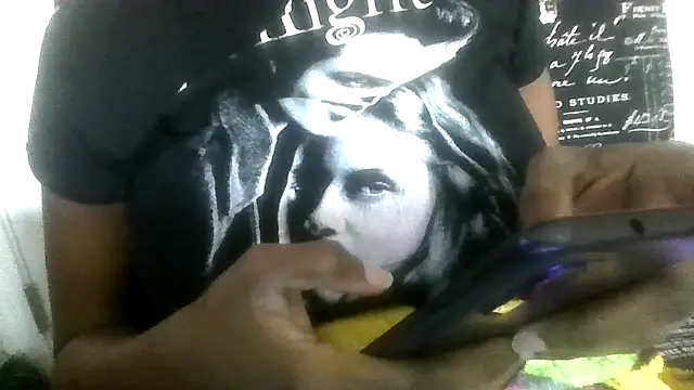 prettymaa online show from 09.18.25