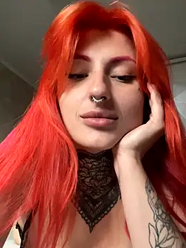 Snapshot of Nina_Blum_ chatting on 11.23.25 Nina Blum online show from 11.23.25