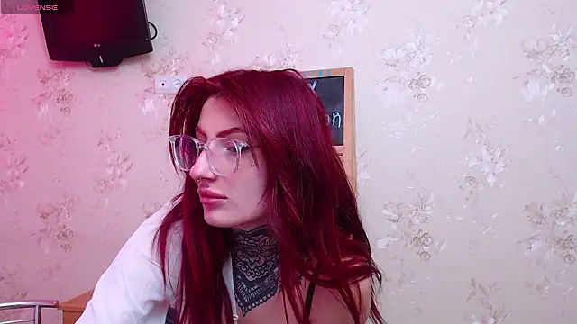 Nina Blum  online show from 02.03.26