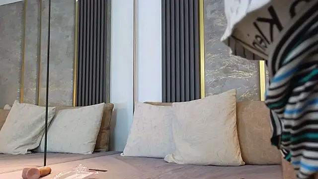 Snapshot of NikoStone_ chatting on 02.20.26 NikoStone online show from 02.20.26