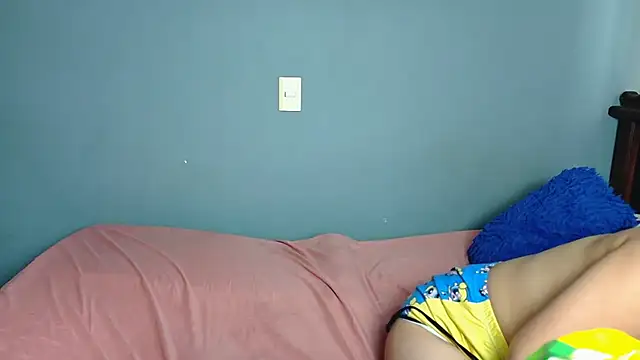 violetmia68 online show from 12.21.25