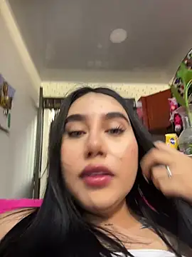 Snapshot of Sophie_Dreamss chatting on 07.13.26 Sophie Dreamss online show from 07.13.26