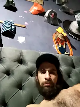 hairy mannn online show from 10.03.25