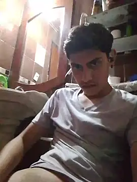 aispuro8505 online show from 04.10.26