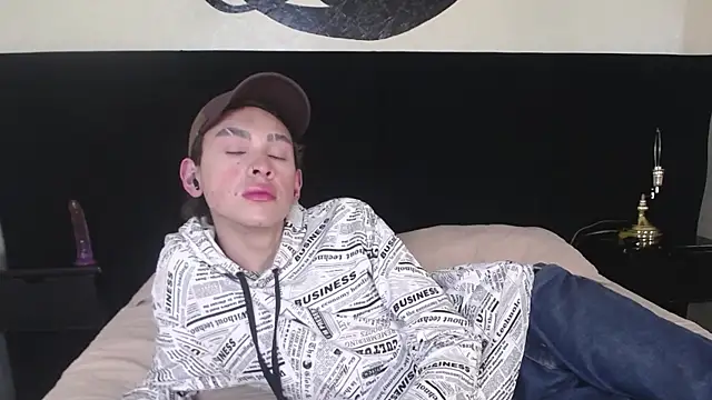 Aaron Fordd online show from 09.20.25