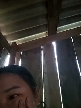 may-squirl online show from 11.11.25