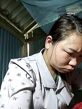 may-squirl online show from 12.16.25