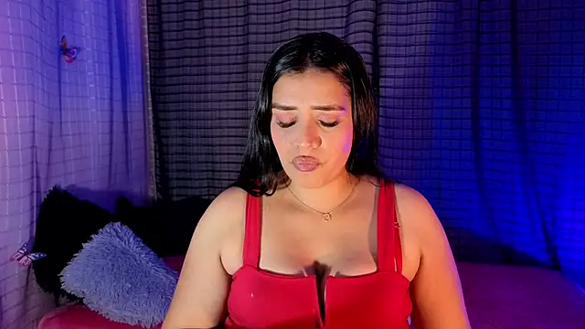 Snapshot of Kayleemorales chatting on 10.25.25 Kayleemorales online show from 10.25.25