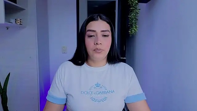 Kayleemorales online show from 05.12.26