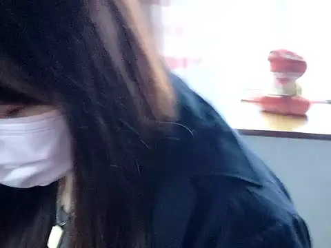 Snapshot of AYA_dayo chatting on 11.10.25 AYA dayo online show from 11.10.25