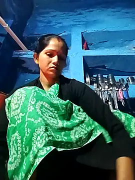 Jooli xx online show from 10.07.25