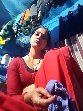 Snapshot of Jooli_xx chatting on 02.10.26 Jooli xx online show from 02.10.26