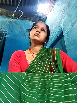 Snapshot of Jooli_xx chatting on 02.24.26 Jooli xx online show from 02.24.26