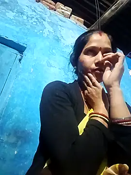 Snapshot of Jooli_xx chatting on 02.25.26 Jooli xx online show from 02.25.26