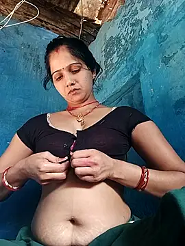 Snapshot of Jooli_xx chatting on 03.09.26 Jooli xx online show from 03.09.26