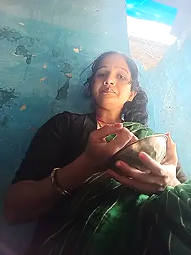 Snapshot of Jooli_xx chatting on 03.14.26 Jooli xx online show from 03.14.26