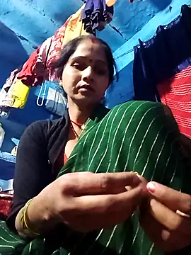 Snapshot of Jooli_xx chatting on 03.24.26 Jooli xx online show from 03.24.26