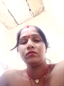 Snapshot of Jooli_xx chatting on 03.25.26 Jooli xx online show from 03.25.26