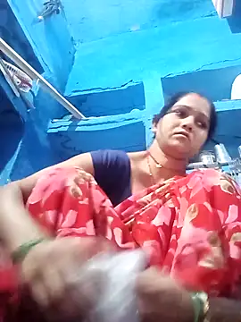 Snapshot of Jooli_xx chatting on 04.03.26 Jooli xx online show from 04.03.26