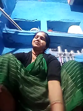 Snapshot of Jooli_xx chatting on 04.07.26 Jooli xx online show from 04.07.26