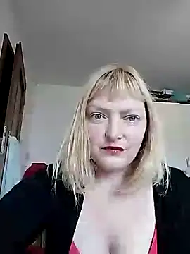 Snapshot of LiluLiluLilu chatting on 09.23.25 LiluLiluLilu online show from 09.23.25