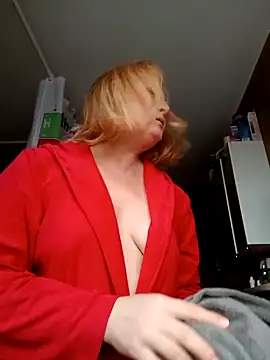 Snapshot of LiluLiluLilu chatting on 03.05.26 LiluLiluLilu online show from 03.05.26