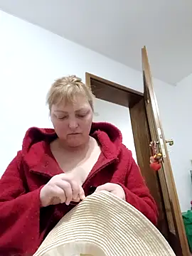 Snapshot of LiluLiluLilu chatting on 03.22.26 LiluLiluLilu online show from 03.22.26