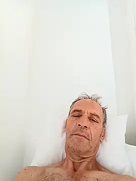 Snapshot of Meliwem12 chatting on 10.04.25 Meliwem12 online show from 10.04.25