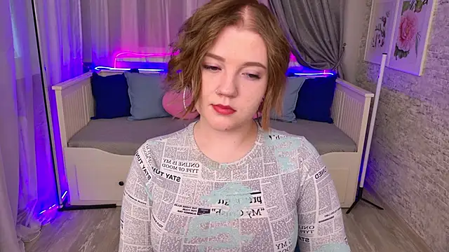 Snapshot of AlmaSound chatting on 09.22.25 AlmaSound online show from 09.22.25