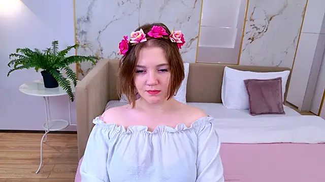 Snapshot of AlmaSound chatting on 11.07.25 AlmaSound online show from 11.07.25