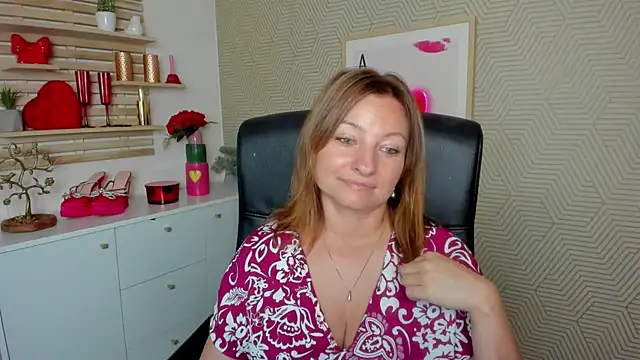Snapshot of angelaSamt chatting on 07.28.26 angelaSamt online show from 07.28.26
