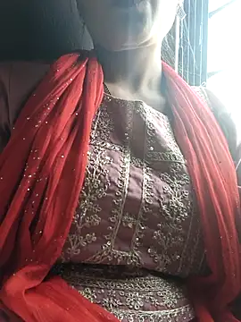 posewith online show from 11.16.25